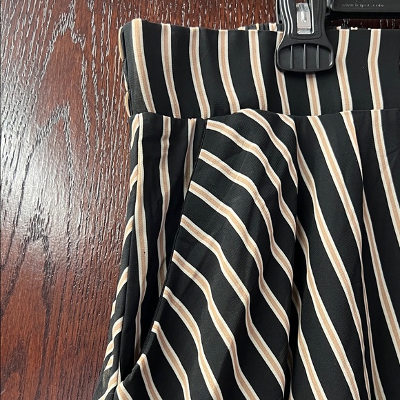 Torrid Mini Chiffon Circle Skirt - Picture 3 of 13